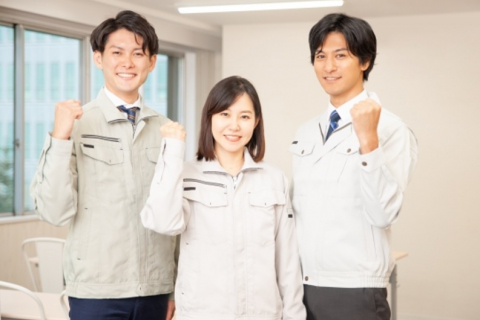 作業服の男女